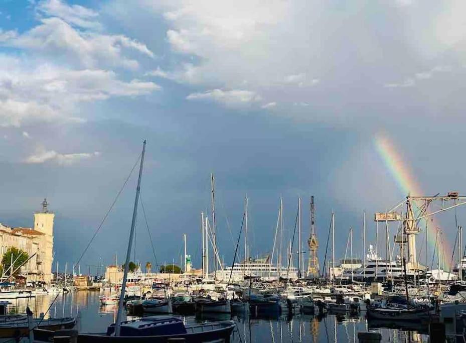 Grand T2 53M2, Proche Plages Et Port , Parking . Apartment La Ciotat Bagian luar foto